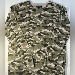 BANANA REPUBLIC Camouflage Long Sleeve Sweater